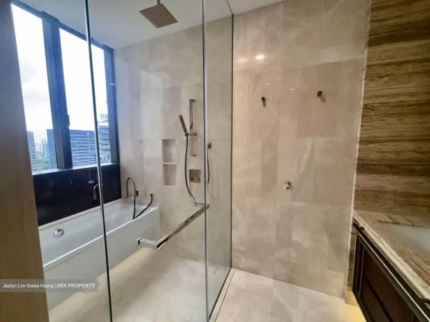 Klimt Cairnhill (D9), Apartment #557510551